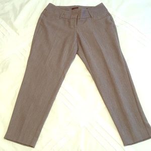 Gray dress pant. Size 4.